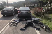 飛車攔截內湖500萬搶案4嫌　瑞芳2警：已做好開槍準備！