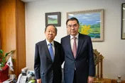 大陸駐日大使吳江浩拜會二階俊博　籲日方「在台灣問題上謹言慎行」