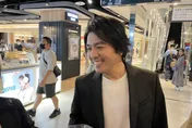 消失4年首露面！阿杜來台送別恩師林秋離　林俊傑未到場原因曝光