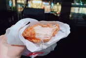 民眾嘆買不下手雞排漲太兇　高雄「排隊名店」4月起漲到100元