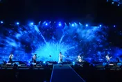 接棒BLACKPINK！五月天被五萬人拱跳舞  阿信傻眼急問：知道台上是誰？