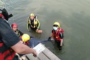 快訊/高屏陸橋驚傳溺水！男救上岸失去呼吸心跳　已送醫搶救