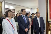 馬英九訪陸兩岸破冰/馬家5姊弟參訪周南中學　明早赴湘潭祭祖