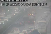 快訊/出遊民眾又崩潰了！國1北斗路段驚傳5車追撞　回堵車流至少3公里