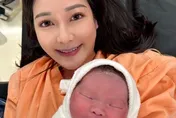 中天美女主播張若妤生了！「馬拉松式內診」剖腹吃全餐：最勇敢的一天