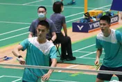 黑馬！台灣雙胞胎李芳任/李方至再演驚奇　西班牙羽賽殺進冠軍戰