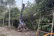 離奇！嘉義67歲男陳屍果園　利器刺頸已長蛆、農藥加壓機還在運作