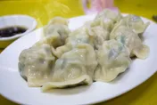 ４顆水餃竟等於1碗白飯！營養師：「韭菜」水餃最不該碰