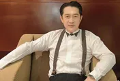 黃安再傳身體出狀況！視網膜剝離「半瞎」狀態…抽血報告再出現紅字