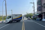 斗六貨車駕駛「雙黃線違規迴轉」　下一秒重機騎士拋飛倒地身亡