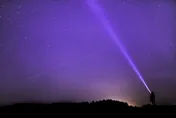 外星版尋寶賽！NASA證實有隕石墜落美加邊境　緬因州博物館懸賞76萬看誰先找到