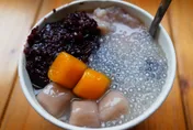 豆花熱量不輸半糖珍奶？加料四顆湯圓＝一碗白飯