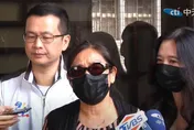 影/追求外交官之死真相　王之化家屬按鈴申告處長馮光中