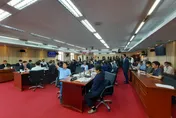 影/提案退回NCC「密件報告」遭否決　在野立委怒轟：民進黨包庇鏡電視！