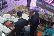 影/自稱學武術「我看你腰不太好」...男子被陌生人貼「神秘膏藥」瞬間腳軟癱倒