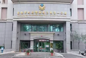 快訊/河裡有人！高雄酒醉男墜落水中　他強調會游泳警消傻眼
