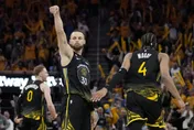 影/主場無敵！柯瑞「只進超遠三分球」飆36分　勇士季後賽終於開胡
