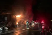 影/新北烏來回收場大火！　縱火犯報私仇、還辱罵警察