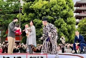 影/先哭就贏了！日本淺草寺嬰兒「哭哭相撲」比賽　睽違4年再登場