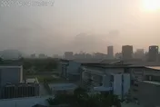 高屏空氣品質亮橘燈！汙染物堆積　臭氧濃度再上升