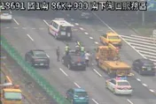 快訊/國1新竹湖口段驚傳車禍！車主闖對向車道遭撞爆頭命危　已送醫搶救中