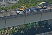 快訊/國1林口交流道「4車追撞」！現場畫面曝光