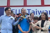 藍白合？王世堅爆柯文哲9月退選爭「立院龍頭」　朱立倫回「謝謝王有信心藍重返執政」