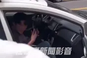 影/離譜！警車未上鎖、屁孩上車還拍「試乘片」　大同分局說話了