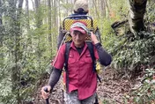 超強！男攀登西巒大山「疑爆高山症又受傷」　靠他整路背下山送醫