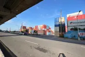快訊/清水貨櫃車駕駛遭「堆高機輾過」　雙腿斷掉身亡