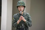 首批女性官兵教召登場！5公里行軍、戰鬥教練畫面曝光