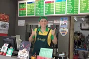 歡慶中天贏了NCC！中天志工拍檔店家樂發「仙草凍」