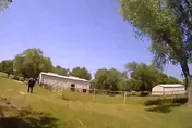 影/哭笑不得！警官聽到男子大喊「救命」狂奔查看　發現竟是山羊在大叫