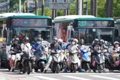 終結行人地獄！警政署交通大執法上路3週　狂開單近11萬件