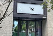 咖啡廳不爽被留1星評…公審女客連發限動！老闆慘遭起底　急關臉書出國了