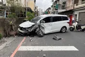 酒駕撞爆電線桿！男大生遭法辦　車頭全毀畫面曝