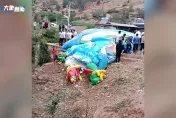 影/20秒龍捲風吹翻充氣城堡！6童遭「騰空托拽」狠摔地面受傷