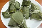 影/端午將至！台中驚見搶粽排隊人龍　員林「10元小肉粽」凍漲40年超佛