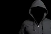 恐怖情人！韓男不爽前女友提分手各種威脅　潑打火機油、牆上寫血書「我們一起死」
