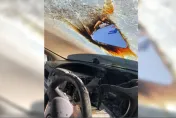 火燒車！竟是墨鏡反光「擋風玻璃起火」 　方向盤、儀表板全焦黑