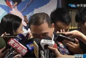 影/嗆幼兒園餵藥案！政大學生抗議聲中　侯友宜再度鞠躬道歉
