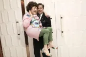 周遊爆被導演、燈光師伸狼爪！曝驚險過程：我回家一直哭不敢講