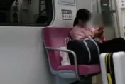 行李放博愛座遭公審「自私鬼」　她貼車廂空曠照反擊「請您也自重」