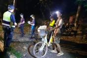台中男「踩Ubike衝三義火炎山」　夜間迷路獲救　竟還要騎回沙鹿