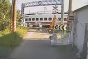 快訊/屏東枋寮民眾持釣竿誤勾電車線觸電燒傷　影響820名乘客