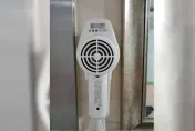 入住飯店見「掛壁式吹風機」秒扣分！內行人曝安全考量