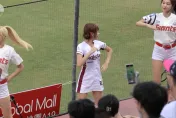 影/韓式應援太快！林襄「當機跟不上」無助傻愣畫面曝…遭酸：兼職太多忘本業