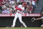 鐵人二刀流！大谷翔平本季「無役不與」　教頭：我們找不到放板凳的理由