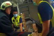 快訊/新北蘆洲工安事故！燈具公司「貨梯墜落」　工人左腳骨折變形
