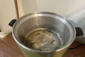 電鍋髒髒的陳年汙垢怎麼救？ 譚敦慈曝用「 這物」清潔超輕鬆